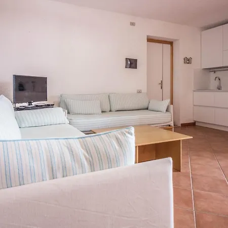 Apartment Village Cugnana Lovely -terrace&parking! *