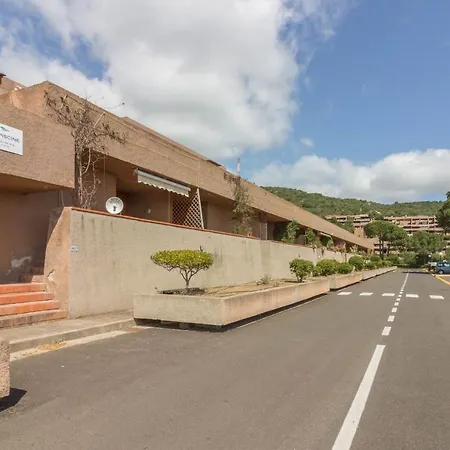Village Cugnana Lovely -terrace&parking! *